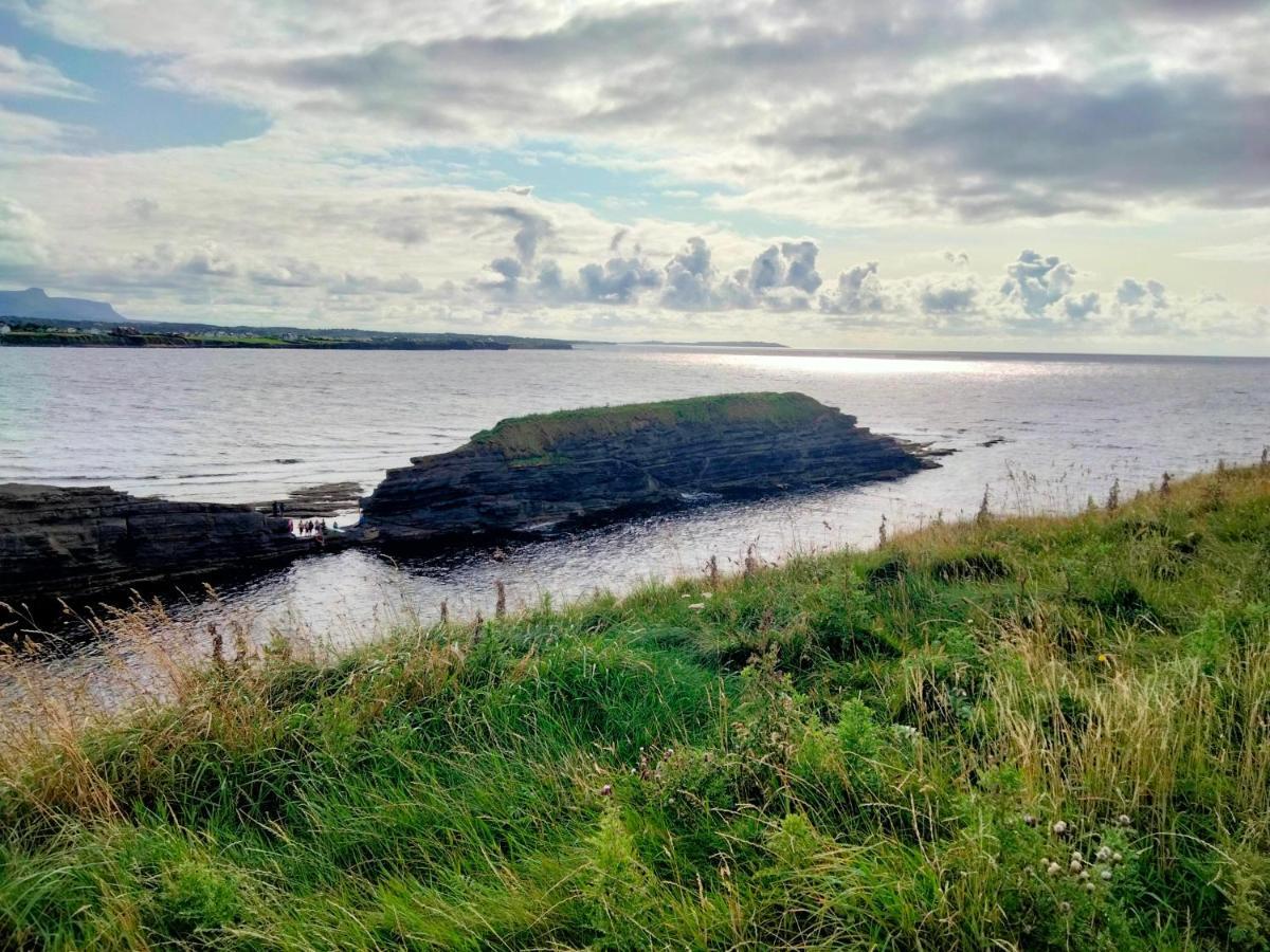 19 Doran Close Donegal Town Екстер'єр фото